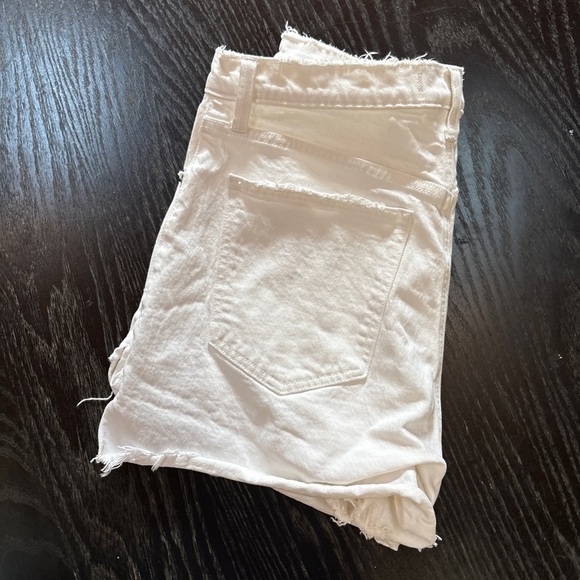 Abercrombie & Fitch Curve Love High Rise 4” Mom Short High Rise White Sz 32 (14) - Picture 6 of 10